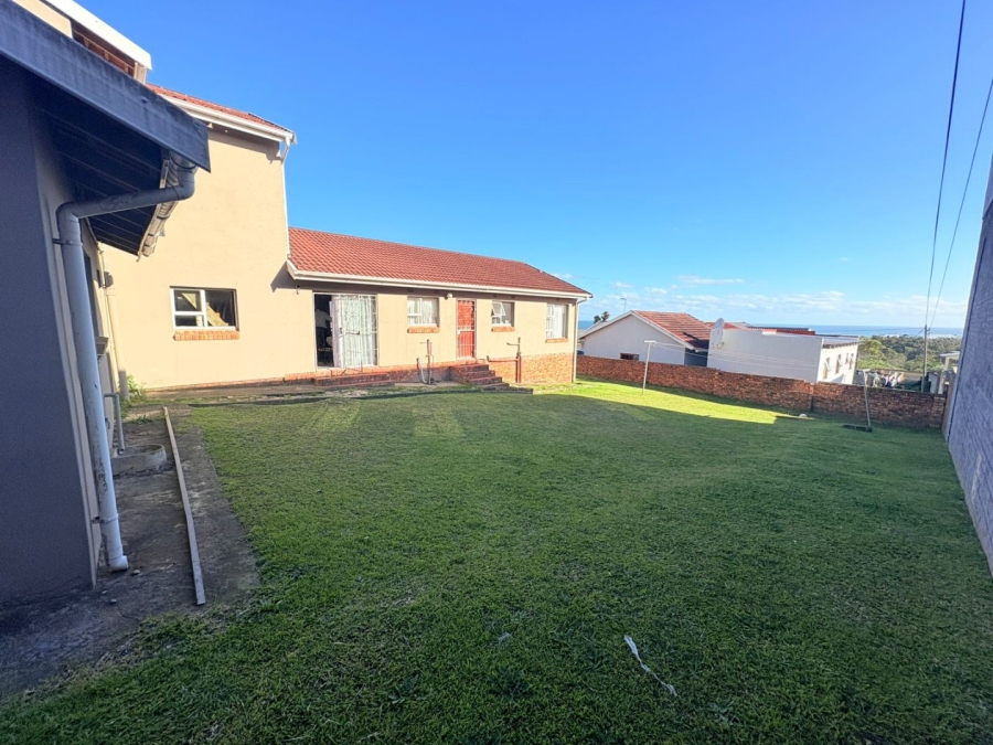 4 Bedroom Property for Sale in Sunnyridge Eastern Cape